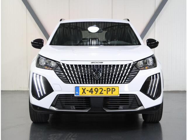 Peugeot 2008 1.2 100PK Allure | AppleCarPlay/AndroidAuto | Climate Control | Cruise Control | Camera | FULL LED | Navigatie | LMV | Parkeersensoren | Armsteun | Privacy Glass | Isofix |
