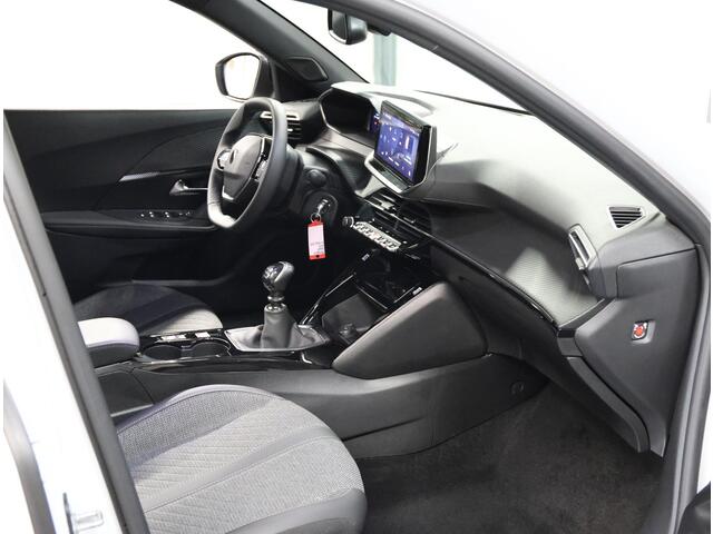 Peugeot 2008 1.2 100PK Allure | AppleCarPlay/AndroidAuto | Climate Control | Cruise Control | Camera | FULL LED | Navigatie | LMV | Parkeersensoren | Armsteun | Privacy Glass | Isofix |