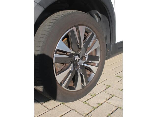 Peugeot 2008 1.2 PureTech 110PK GT-line