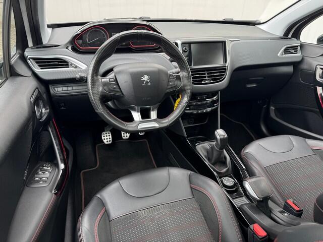 Peugeot 2008 1.2 PureTech GT-line met Navi/Camera, Panoramadak, Climate Controle