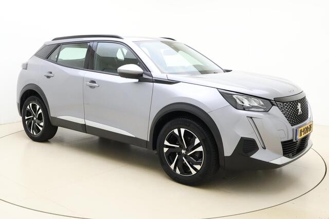 Peugeot 2008 1.2 PureTech Allure | Navigatie | Climate control | Trekhaak | Camera | Lichtmetalen velgen | Dakrails | Cruise control | Bluetooth