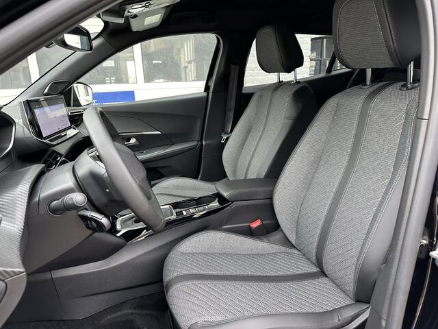 Peugeot 2008 1.2 Turbo 100 PK Allure Digitaal Instrumentarium | HD Camera | Parkeersensoren Voor + Achter | Full Screen Navigatie | LED Verlichting | Climate Control | Lichtmetalen Velgen |