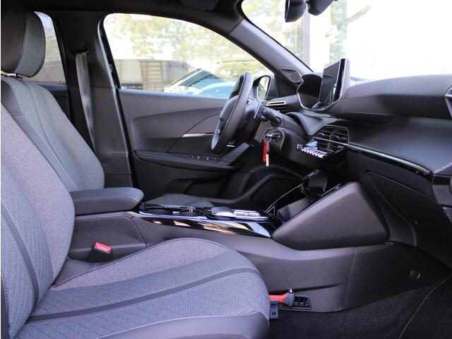 Peugeot 2008 1.2 Hybrid 136 Allure | Navi / Camera / Adap Cruise