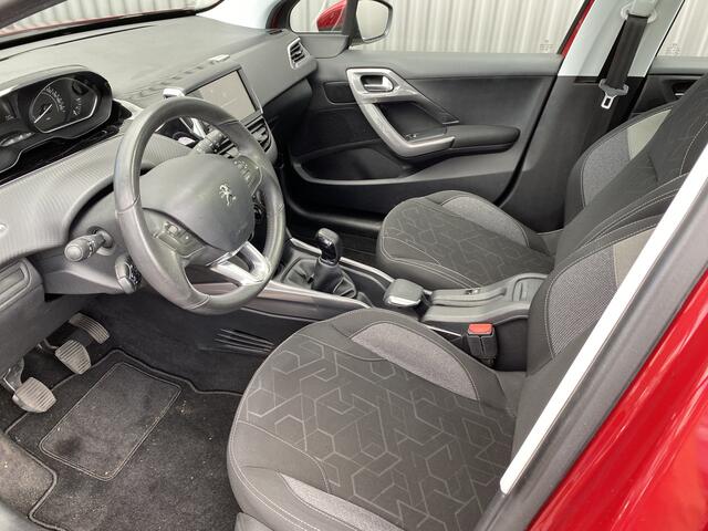 Peugeot 2008 1.2 PureTech Blue Lion 140Dkm.NAP, A/C, CC, Pano, PDC, nw. APK - Inruil Mogelijk -