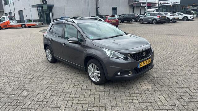 Peugeot 2008 1.2 PureTech Signature