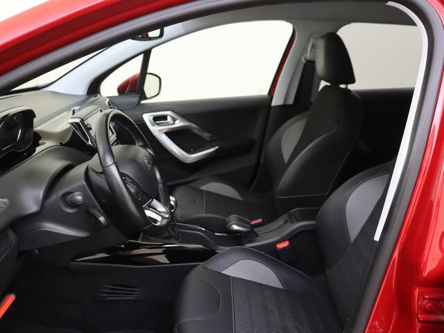 Peugeot 2008 1.2 PureTech Allure Trekhaak | Lage KM-stand | Parkeersensoren