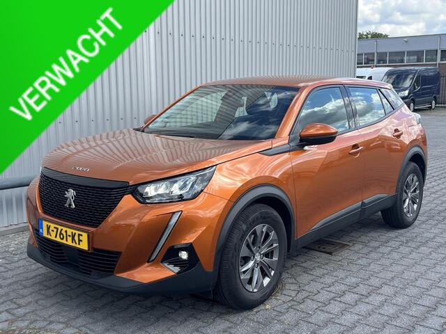 Peugeot 2008 1.2 PureTech Blue*NAVI*CAM*HAAK*ECC*CAMERA*CARPLAY