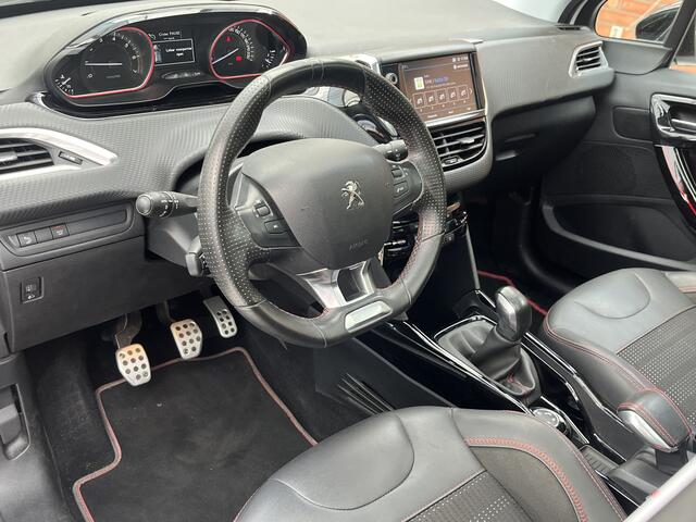 Peugeot 2008 PureTech 110 GT-line | Trekhaak | Carplay/Android Auto | Panoramadak |