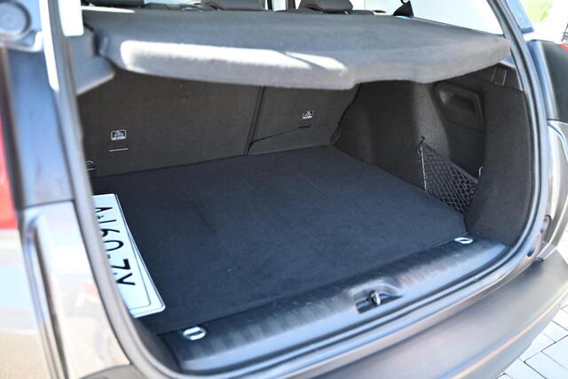 Peugeot 2008 1.2 PureTech Signature 130pk