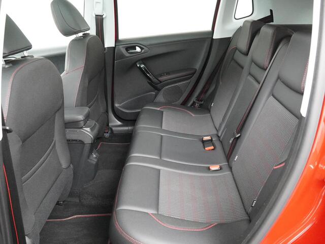 Peugeot 2008 1.2 PureTech GT-line - Panoramadak - Navigatie - Climate Control - Trekhaak