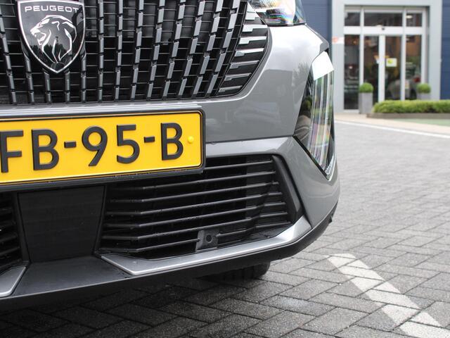 Peugeot 2008 GT 1.2 Hybrid 136PK e-DCS6 Automaat Navigatie, Camera 360, Pano-Opendak, Adaptieve Cruise Control, Lichtmetalen velgen, Zwart dak