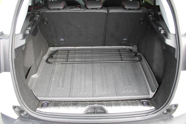 Peugeot 2008 1.2 PureTech GT-line | PANORAMA | CAMERA | PARKEERSENSOREN | CLIMATE CONTROL | CRUISE CONTROL | BLUETOOTH MEDIA