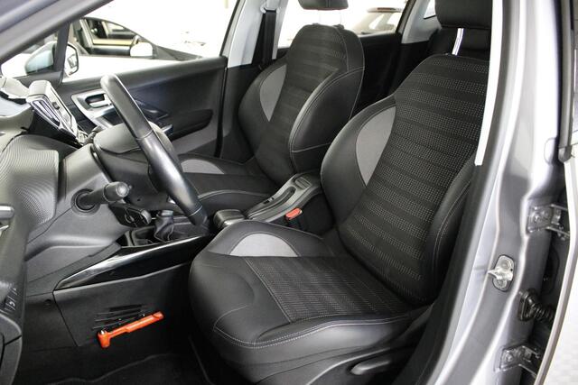 Peugeot 2008 1.2 PureTech Allure 110 PK. Clima | Cruise | DAB | Carplay | Camera.