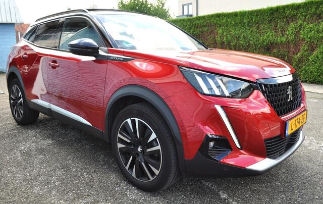 Peugeot 2008 1.2 GT aut. schdak key-less focal cam v+a adapcrc