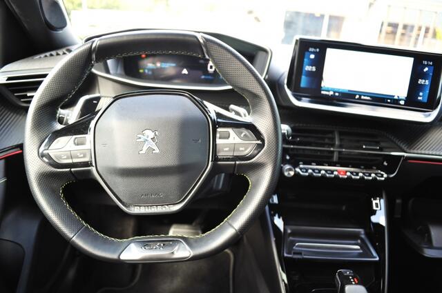 Peugeot 2008 1.2 GT aut. schdak key-less focal cam v+a adapcrc