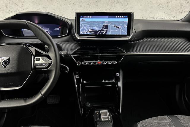 Peugeot 2008 1.2 Hybrid 136 Allure Automaat | Half leder | LED | Apple carplay | Camera | Cruise control