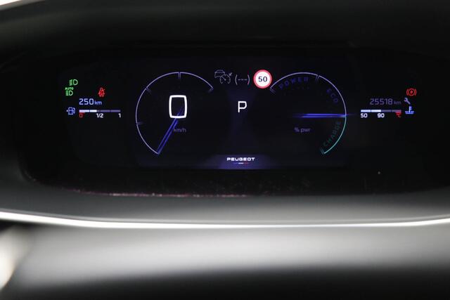 Peugeot 2008 1.2 Hybrid 136 GT | CAMERA / NAVIGATIE / DRIVE ASSIST PLUS- PACK | PANORAMADAK | 360 CAMERA