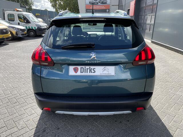 Peugeot 2008 130pk Allure (Navigatie - Automatische Airco - Apple Carplay - Parkeersensoren - Lichtmetalen velgen)