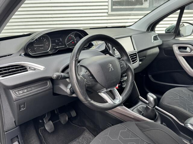 Peugeot 2008 1.2 PureTech Style Clima Navi Cruise-Control