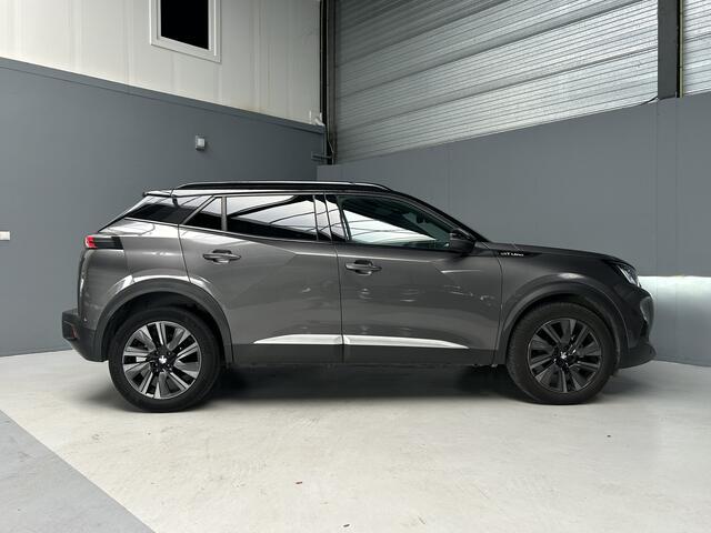 Peugeot 2008 1.2 PureTech GT-Line Automaat|Stoelverwarming|Camera|LED