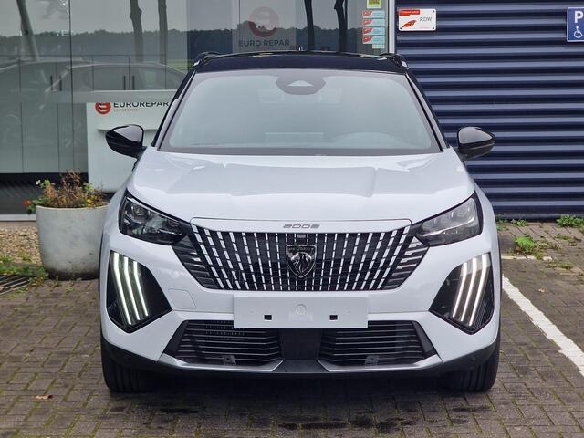 Peugeot 2008 1.2 Hybrid 145 GT | Stoelmassage/-verwarming | Adaptive Cruise Control | Draadloze telefoonlader | Alcantara bekleding | Navigatie | Climate Control | Apple Carplay/Android Auto | Parkeercamera/-sensoren |