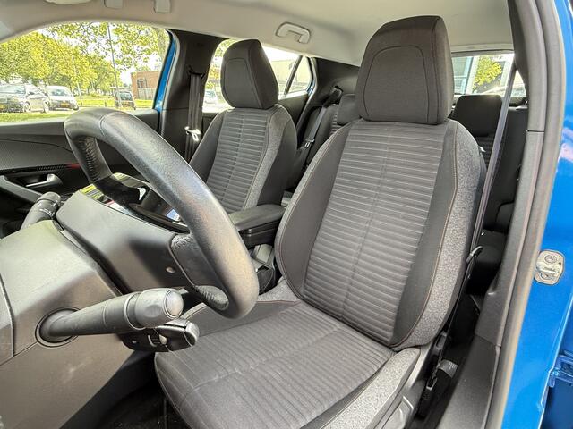 Peugeot 2008 BWJ 2021 | 1.2 101PK Active Pack | CLIMA | CARPLAY | NAVI | CAMERA | PRIVACY GLASS | PDC | LICHTMETAAL