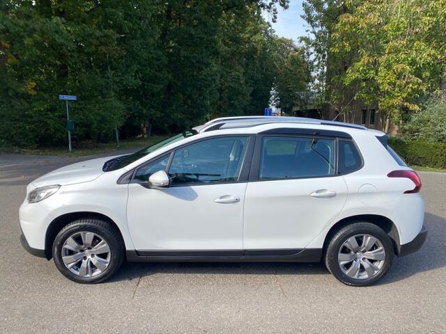 Peugeot 2008 1.2 Benzine - D riem is V.v in 2024 - Trekhaak !!!