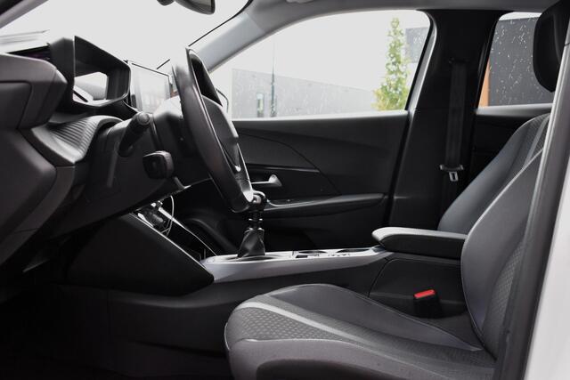 Peugeot 2008 1.2 PureTech 130 PK Allure Pack | Carplay | Camera | Stoelverw. | Incl. garantie