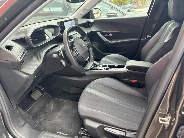 Peugeot 2008 1.2 PureTech 131PK Blue Lease Allure D-RIEM VV / AUTOMAAT / FULL LED / CAMERA / DAB+ / CARPLAY / NAVI / CLIMA / PDC / NL-AUTO