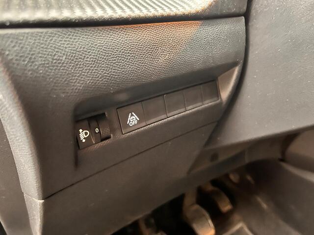 Peugeot 2008 1.2 PureTech Blue Lease Active