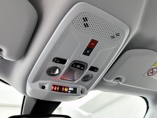 Peugeot 2008 130 PK Automaat Active Pack | Camera | Parkeersensoren | Apple Carplay |