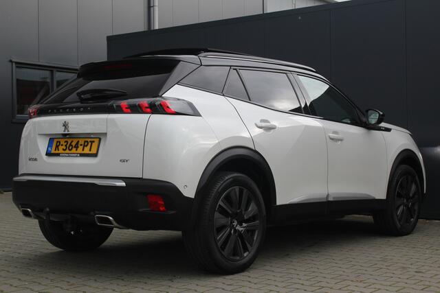 Peugeot 2008 1.2 GT Pack Automaat | incl. 12 maanden garantie | Trekhaak | LED | 18" velgen | DAB+ | Focal Audio System | Keyless entry + start | Grootlicht assist | Sfeerverlichting | Stoelverwarming | Adaptive cruise control | Schakelflippers | Lane assist | Panoram
