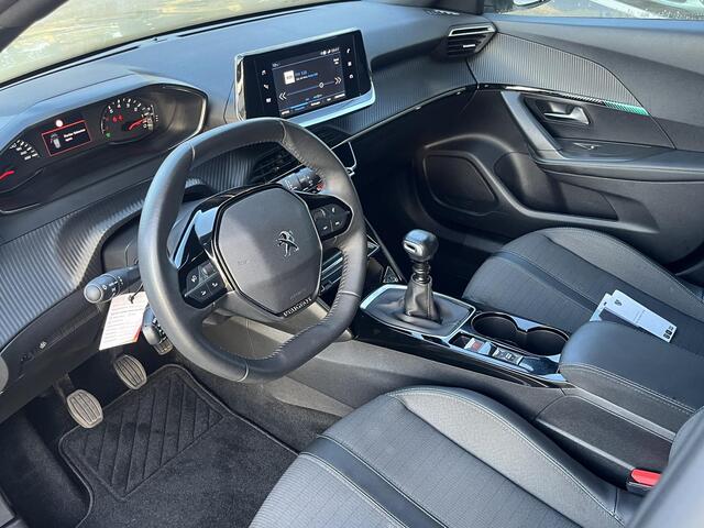 Peugeot 2008 1.2 PureTech Style