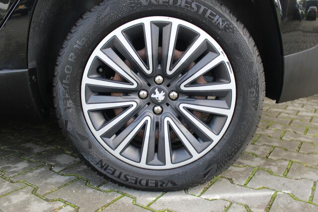 Peugeot 2008 1.2 Blue Lion | incl. 12 maanden garantie | Trekhaak | Navigatie | Cruise control | DAB+ | Lichtmetalen velgen | Parkeersensoren achter |