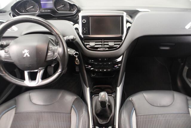 Peugeot 2008 1.2 PureTech Urban Cross