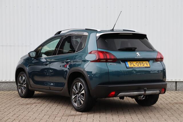Peugeot 2008 1.2 PureTech Allure | Panoramadak | Camera | Navigatie | Cruise Control | Trekhaak