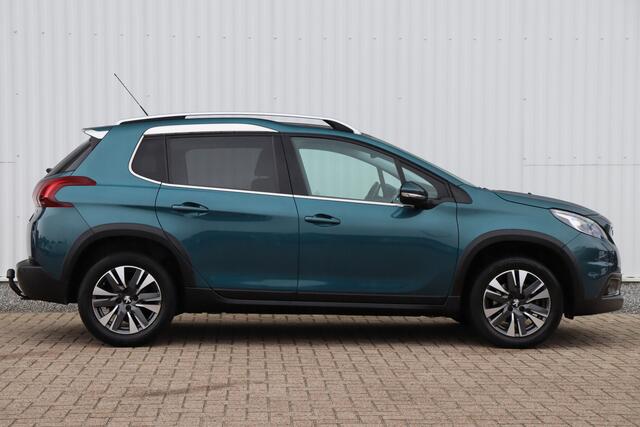 Peugeot 2008 1.2 PureTech Allure | Panoramadak | Camera | Navigatie | Cruise Control | Trekhaak