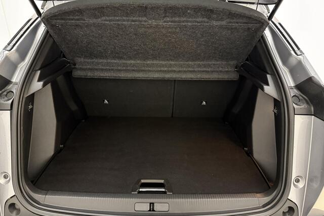 Peugeot 2008 1.2 Hybrid 136 GT | Navigatie | Apple Carplay/Android Auto | Climate Control | LED verlichting | Keyless Entry