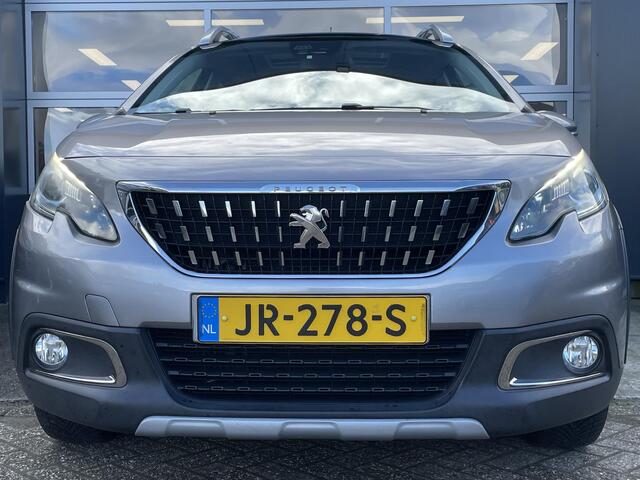 Peugeot 2008 1.2 PureTech Allure - Navigatie - Panoramadak - Climate Control - Parkeersensoren