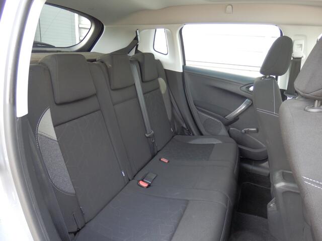 Peugeot 2008 110PK | Blue Lion | Panoramadak | Navigatie | 100% dealer o.h.