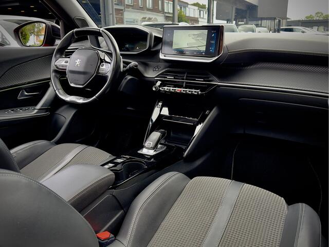 Peugeot 2008 1.2 AUT8 GT-LINE TWO-TONE PANODAK LEDER NAVI CAMERA LED LMV PDC