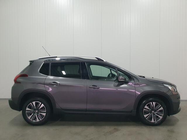 Peugeot 2008 1.2 PureTech Allure PANO/NAVI/PDC/CRUISE/LMV