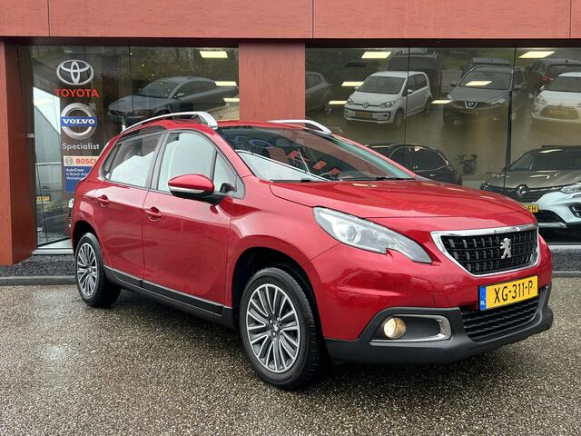 Peugeot 2008 1.2 PureTech Blue Lion | Trekhaak | Navigatie
