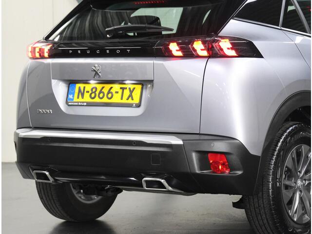 Peugeot 2008 1.2 130PK Active Pack | AUTOMAAT | AppleCarPlay/AndroidAuto | Armsteun | Climate Control | Cruise Control | FULL LED | LMV | Parkeersensoren | Isofix | Afneembare Trekhaak |