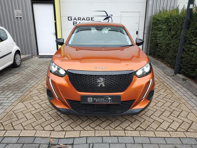 Peugeot 2008 1.2 PureTech Active Pack Navi-Carplay Cruise-Control Stoelverwarming Led