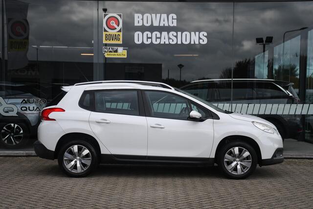 Peugeot 2008 1.2 Blue Lion PANORAMADAK/ NAVIGATIE/ LED