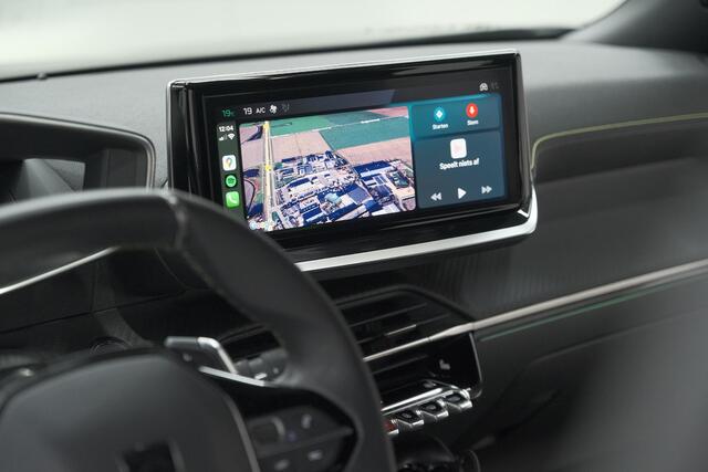 Peugeot 2008 PureTech 130 EAT8 GT | 360 Camera | Stoelmassage | Adaptieve Cruise Control | Dodehoekdetectie