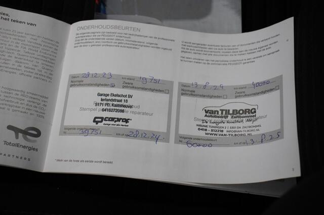 Peugeot 2008 1.2 PureTech Active Pack - Carplay, Navi, Cruise