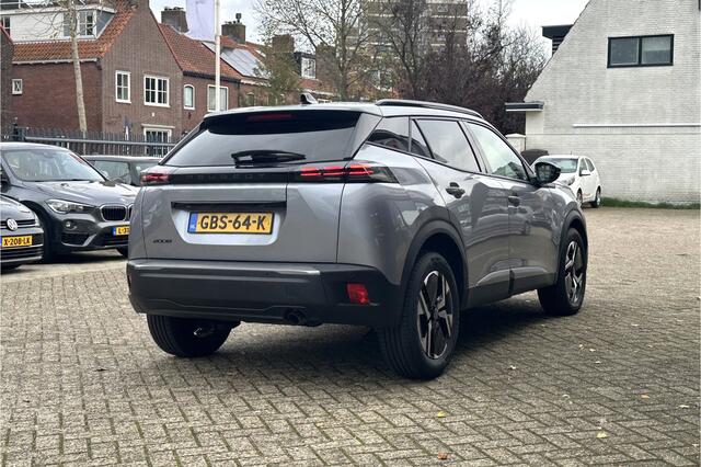 Peugeot 2008 1.2 PureTech 100 Allure - Zwarte hemel - Wireless carplay