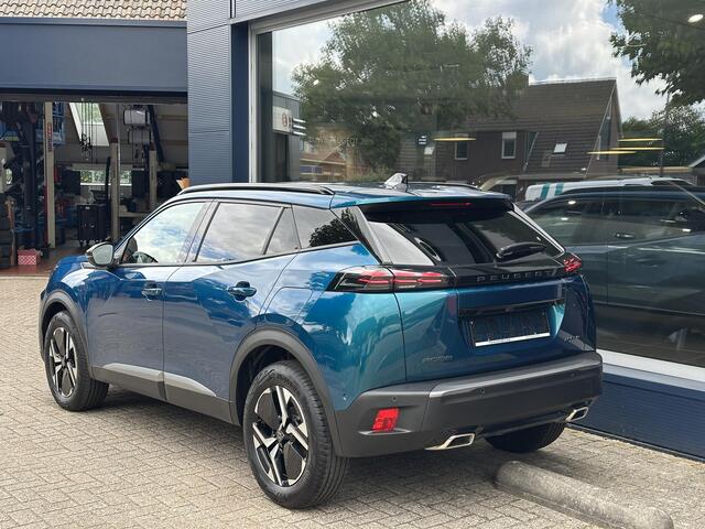 Peugeot 2008 1.2 Hybrid 145 PK Allure ¤ 6.000,- DEMO VOORDEEL| Automaat | Navigatie | Keyless entry | Stoelverwarming | Adaptieve Cruise Control | 360 Graden Camera | Parkeersensoren V+A | Hoge Zitpositie | Hybride Elektrisch rijden met Automaat | Climate Control | St